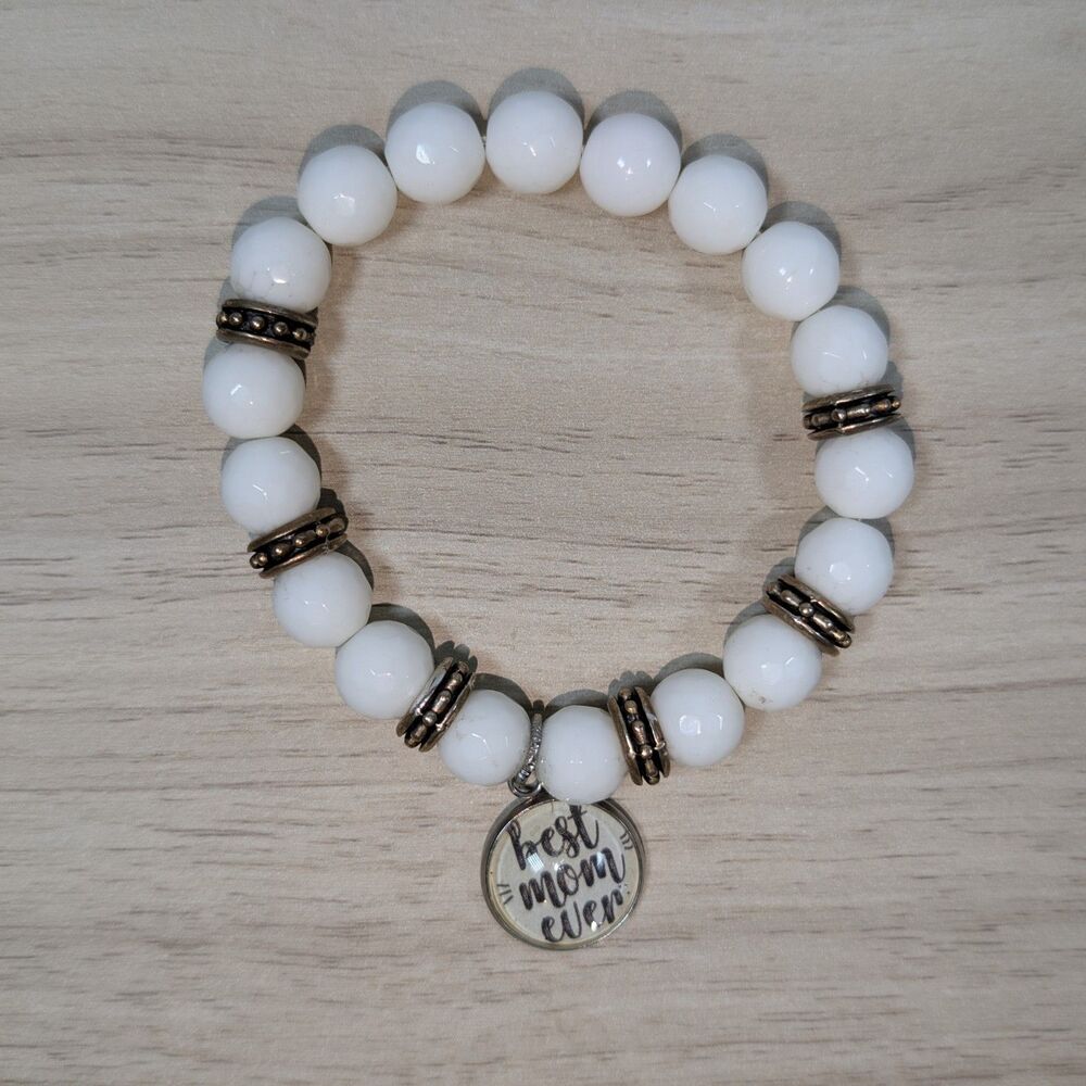 Best Mom Ever Bracelet White Beaded Stretch Charm Gift Mom Jewelry